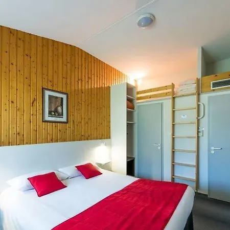 Fasthotel ホテル 2*