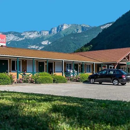 Fasthotel 2* Thones